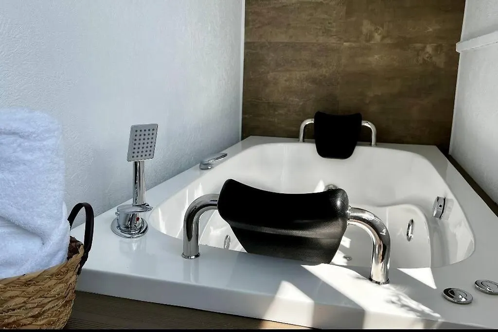 Noah Apartasuite 602 Cali